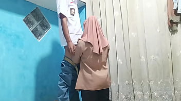 Murid Menggoda Bu Guru Usai Jam Sekolah