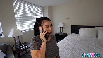 Seksi Latina Tokyo Lynn Dengan Payudara Besar Digoyang Oleh Pacarnya