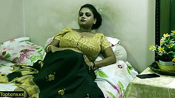 Pemuda India Rahasia Bercinta Dengan Bhabhi Tamil Cantik!! Aksi Panas Pakai Saree Jadi Viral
