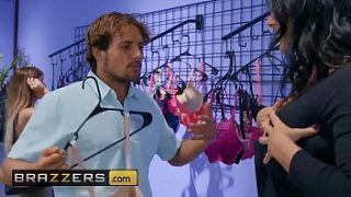 Ukuran Payudaramu Berapa? – (reagan Foxx, Tyler Nixon) – Brazzers