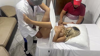 Istriku Diperiksa Dokter Kandungan Tapi Aku Yakin Mereka Berhubungan Di Sampingku Dan Istriku Suka Ntr Jav