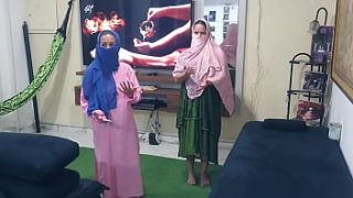 Pijat Tantra Dan Gadis Perawan India