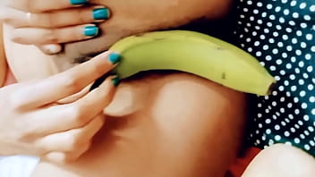 Mengganti Kelamin Dengan Pisang Saat Tak Ada Pasangan – Video Panas Hd Part 2