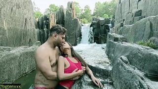 Pacaran Di Alam Terbuka Dengan Gadis Remaja! Seks Viral Terbaik