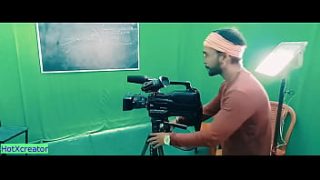 Model Seksi India Digoyang Sutradara! Video Mesum Viral