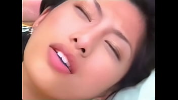 Gadis Korea Yang Menggemaskan