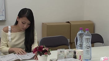 Ren Azumi Menikmati Dua Pria Dalam Adegan Panas