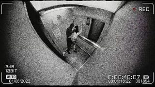 Video Panas Beredar, Cewek Kaya Mesum Di Lift