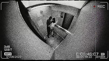 Video Panas Beredar, Cewek Kaya Mesum Di Lift