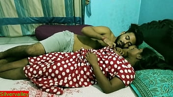 Pasangan Remaja India Bikin Heboh Dengan Video Panas!! Gadis Desa Vs Cowok Keren Adu Panas
