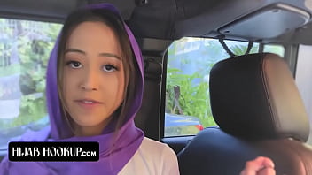 Gadis Muslim Alexia Anders Menikmati Malam Terlarang Bersama Pacar Dan Ketahuan Ayahnya