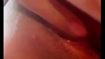 Mantan Pacarku Mengirim Video Panas Minta Digituin