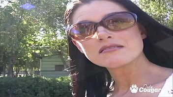 India Summer Terangsut Untuk Bercinta Dengan Pria Yang Baru Dikenalnya