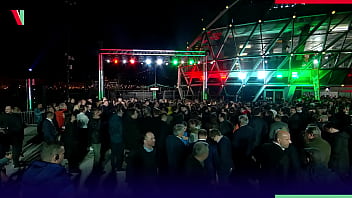 Kurcaci Hungaria Menggila Di Eropa Di Depan Penonton Bersorak