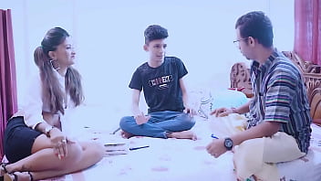 Remaja India 18 Tahun Bercinta Dengan Guru Kampus Dan Saudara Tiri