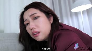 Istri Terseksi Cici Dengan Payudara Besar Bermain Dengan Penis Keras