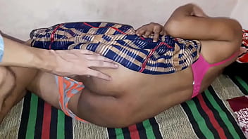 Kecantikan Solo Gadis Asia yang Memukau