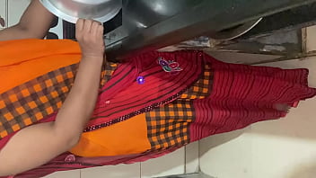 Paman Diculik Ke Kamar Tidur Oleh Adik Ipar, Adegan Panas Suara Merintih
