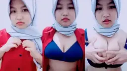 Gadis Cantik Memijat Payudara Montoknya yang Membulat