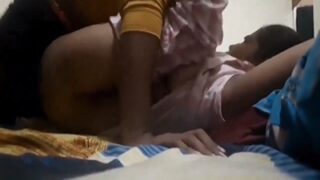 Video Panas Pemilik Rumah Dan Penyewa Yang Menggoda