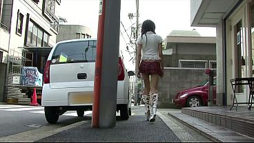 Threesome Panas Dengan Gadis Jepang Bertubuh Ramping