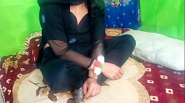Bhabhi Muslim Seksi Berdaster Hitam Dihardcore Anal Kasar Gila-gilaan Sama Kontol Dever India, Ngentot Doggystyle Anus Sampai Tembus