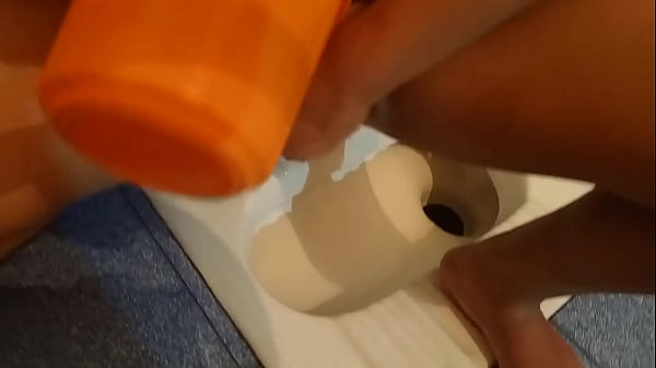 Tante India Usai Digoyang