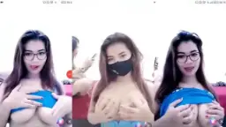 Manda Pake Tanktop, Keliatan Banget Bentuk Tubuhnya, Bikin Lihat Langsung Tegang.
