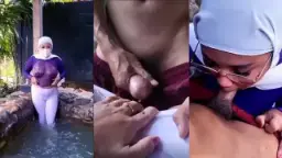 Ngentot Ibu Tiri Di Kolam Renang