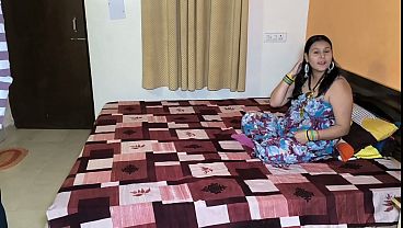 Gadis India Seksi Digilir Keras, Crot Di Dalam Memeknya