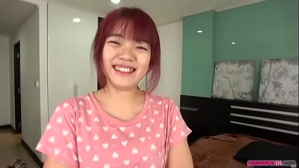 Gadis Thai Mungil Melayani Turis Jepang Yang Haus Seks