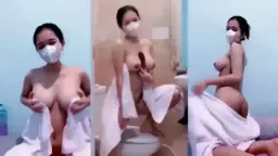 Molly Toket Bulat Lepas Handuk, Goyang Gila Di Mango Live Bikin Ngaceng.