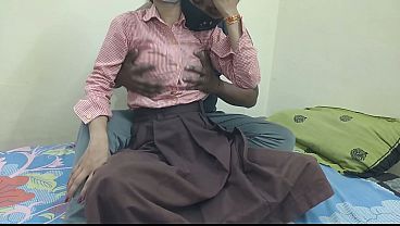 Cewek Kuliahan India Lagi Digebukin Cowoknya Di Kamar Kos, Crot Di Mana-mana!