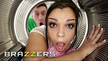 Tersangkut Di Situasi Panas, Bintang-bintang Terbesar Brazzers Langsung Digasak Habis-habisan Di Kompilasi Nafsu Ini!