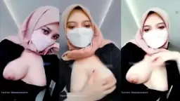 Baju Hitam Ketat, Hijab Camilla Nyaris Lepas, Siap Digoda Malam Ini.