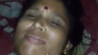 Guwahati Boudi Sama Debar Lagi Asik Mainin Tiang Listrik Di Kamar, Video Hot Banget!