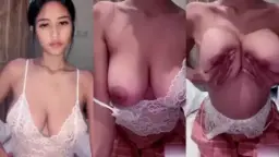 Jenna Remas Pentet Montok Sambil Nemenin Crot Mango
