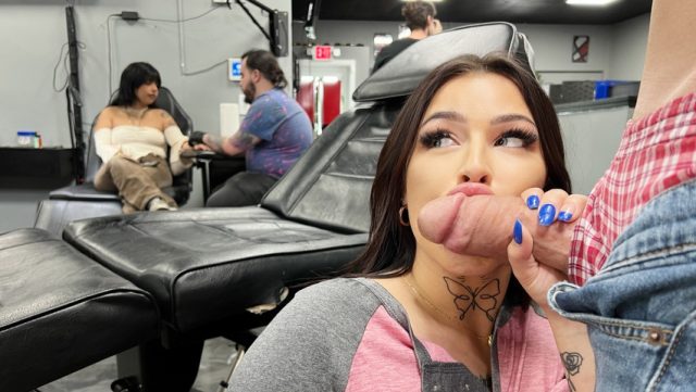Mofos – Salon Tato, Tempat Nikmatnya Jarum Dan Kulit