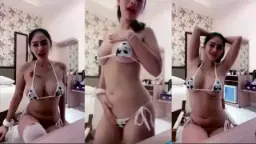 Selebgram Montok Pamer Toge Body Seksi Bikin Ngiler