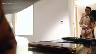 Siskaeee Pamer Tubuh Prank Sama Room Boy, Bikin Nagih