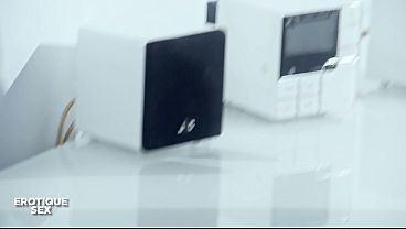 Gadis Asia Seksi Main Pedang Samurai Sambil Nungging Dientot Pacar