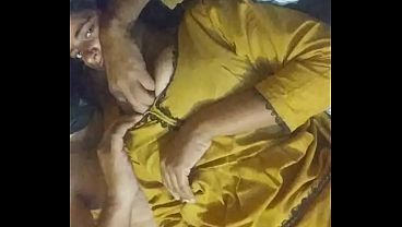 Aku Ngewe Bhabhi Desi Asli, Rekaman Suara Hindi Panas.