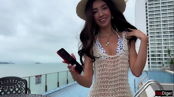 Gorgeous Spanish Blanca Pengen Nyobain Kontol Putih Rusia Pas Liburan, Bikin Makin Basah.