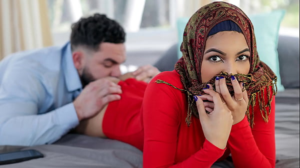 Stepbokep Ngajarin Step Cewek Hijabnya Trik-trik Nakal Sebelum Nikah – Hijab Panas