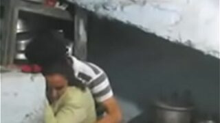 Video Mesum Desi Punjabi, Cewek Muda Sama Tantenya, Gaya Hot Dan Nakal.