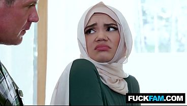 Gila! Hijabi Manis Nih Baru Pertama Kali Ngentot Sama Tukang Pipa Naudi Nala, Jason Sarcinelli