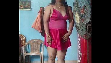 Ibu Tiri India Seksi, Godaan Menggoda Di Depan Mata
