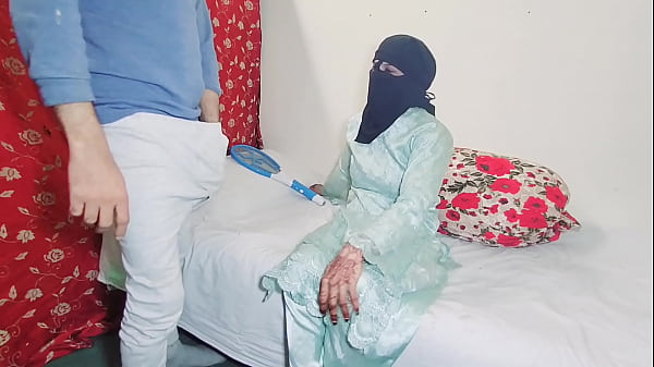 Ngentot Memek Tembem Pacar India Montok Sambil Ngomong Kotor Pake Bahasa Hindi, Kontol Gede Masukin Pantat Gede Dari Belakang