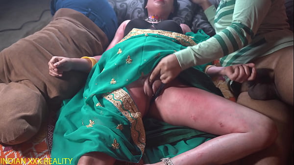 Bokep India Ngentot Ibu Tiri Dan Anak Tiri Dalam Bahasa Hindi, Panas Banget
