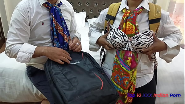 Cewek Desi Pinter Ngentot Sama Cowok Desi Di Hotel Oyo Pertama Kali Ketemu